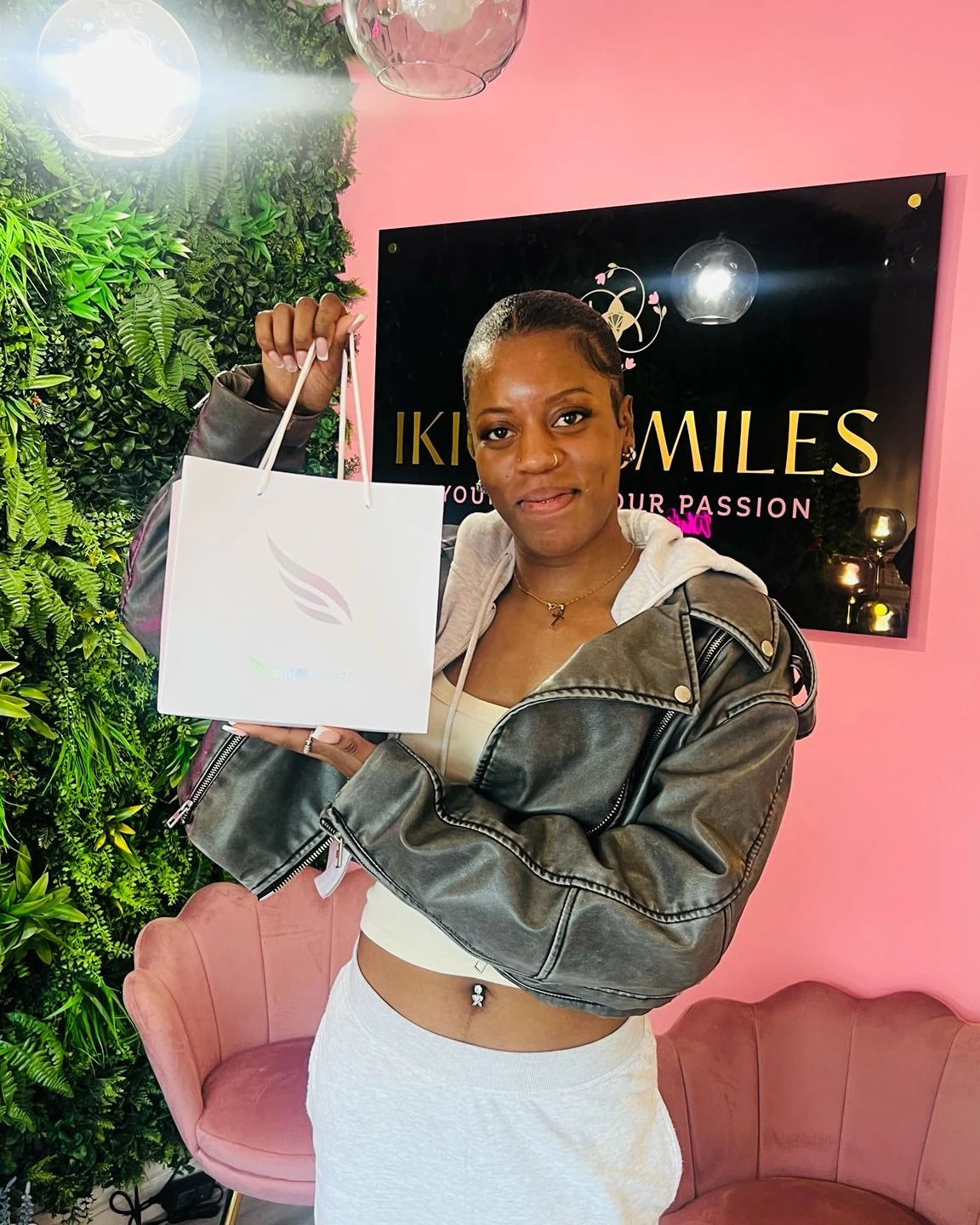 Stylish Patient with Angel Aligner Package